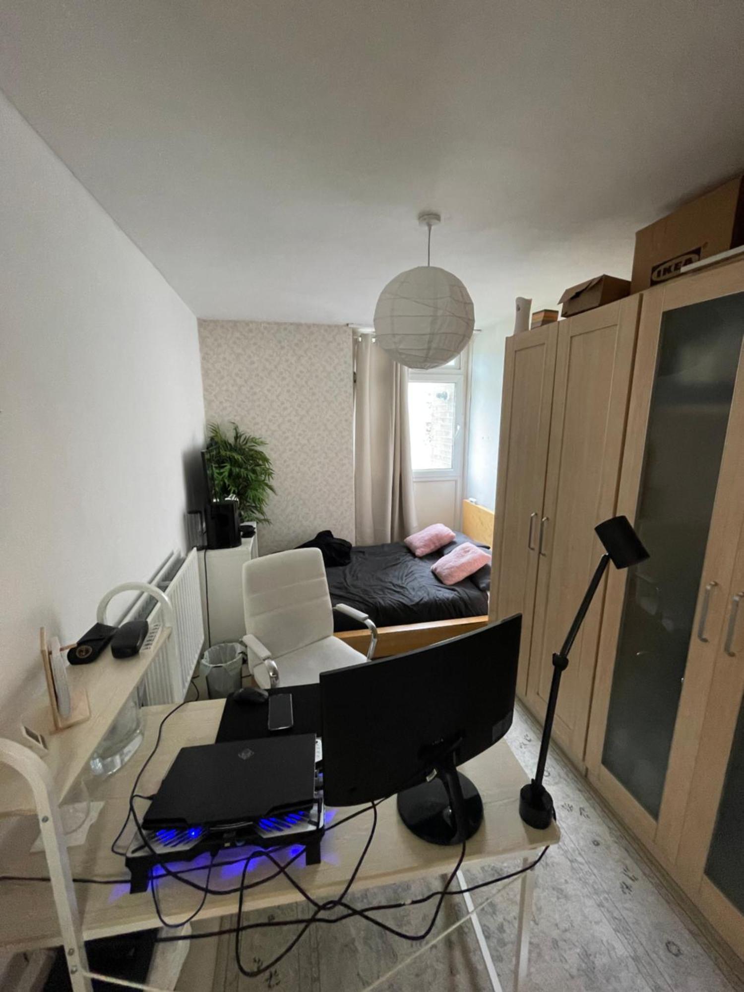 Spacious 3 Bedroom Flat In The Heart Of Shoreditch Appartement